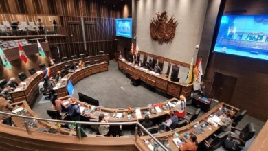 Senadores rechazan justificacion del Gobernador de Santa Cruz para no presentarse a solicitud de Peticion de Informe por los 36 dias de paro161222