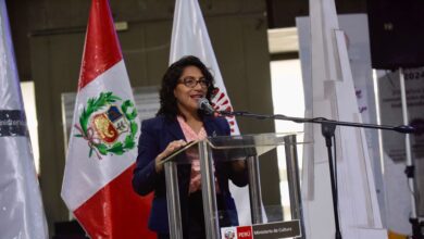 La ministra de Cultura de Peru Leslie Urteaga