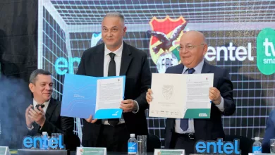 Firma de la alianza ENTEL y la FBF