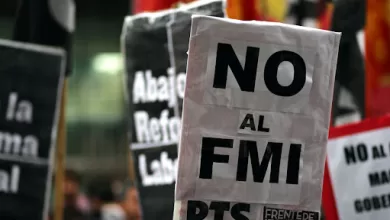 En Latinoamérica las políticas de ajuste impuestas por el FMI, incrementó drásticamente los niveles de pobreza