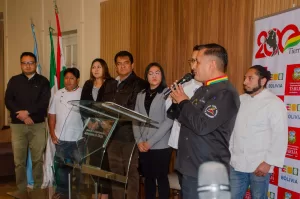 Lanzamiento en Tarija de Los 200 Sabores Bolivianos del Bicentenario Lanzamiento en Tarija de Los 200 Sabores Bolivianos del Bicentenario