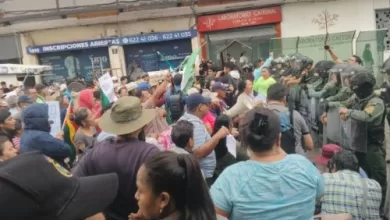 Protestas en el TED en Santa Cruz