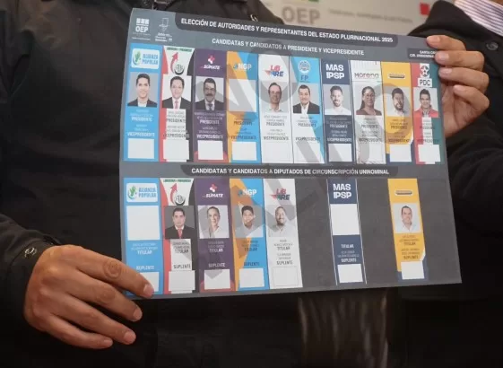 Una de las tres papeletas que se emplearán en las elecciones generales del 17 de agosto. F