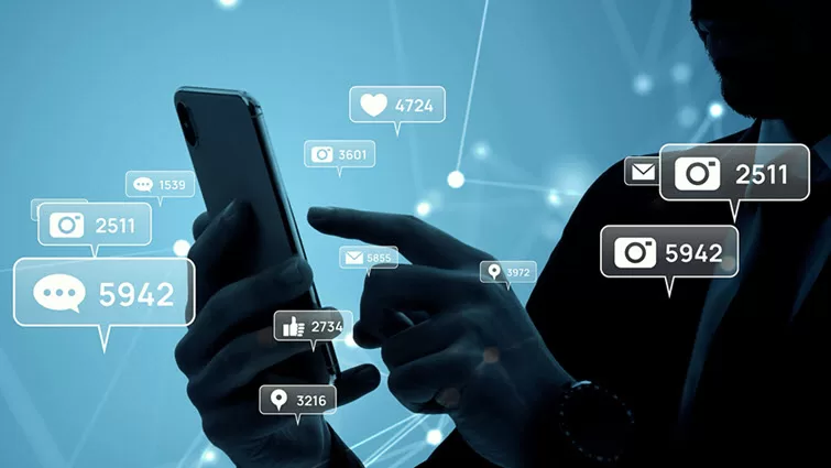 El ruido de la comunicación digital ha vaciado el lenguaje de profundidad