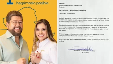 La renuncia llegó tras darse a conocer que su padre, Carlos Arturo Robledo Áñez, figura en una sentencia por narcotráfico.