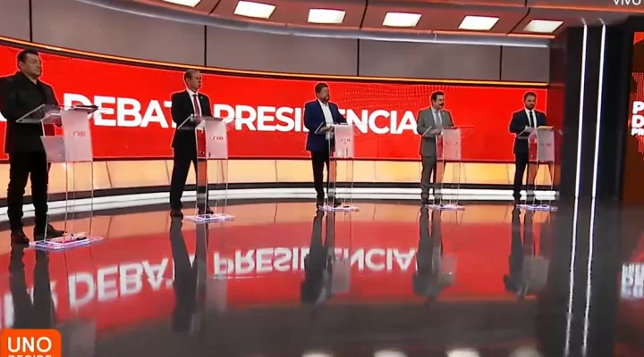 Las rondas de interpelación entre candidatos contaron con tiempos muy reducidos, lo que impidió un verdadero intercambio de ideas..
