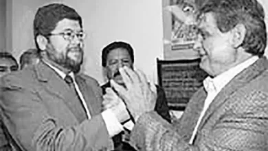Samuel Doria Median fue Ministro de Planificación en el gobierno de Jaime Paz Zamora, fue precursor de la privatización de empresas estatales