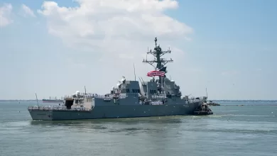 24 de junio de 2025, Norfork, Virginia, Estados Unidos El destructor de misiles guiados USS Bainbridge de la clase Arleigh Burke de la Armada de los EE. UU. parte de la Estación Naval de Norfolk