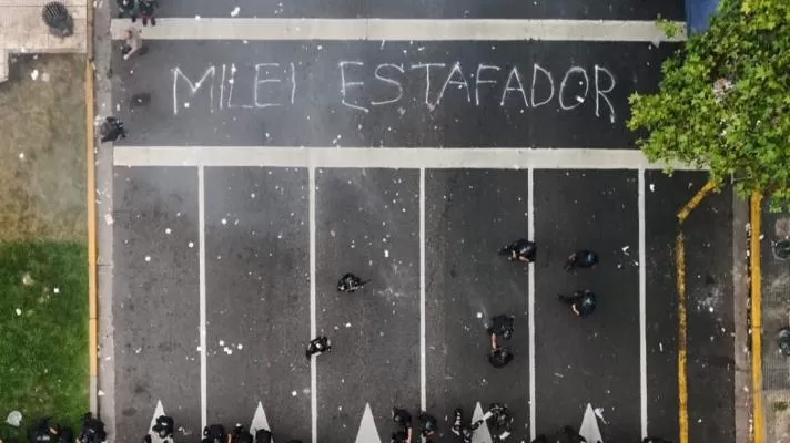 La descomposición de la democracia liberal está tomando el mundo occidental