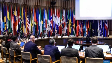 Personas participan durante el lanzamiento de una nueva edición del informe anual de la Comisión Económica para América Latina y el Caribe (CEPAL)
