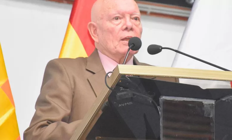 El presidente en ejercicio del Tribunal Supremo Electoral (TSE), Oscar Hassenteufel.