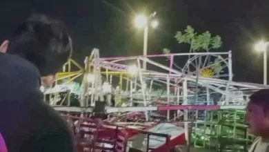 Una rueda de la fortuna gigante se desplomó
