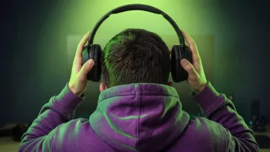 Estas sustancias químicas no son solo aditivos; pueden liberarse de los auriculares directamente a nuestro cuerpo