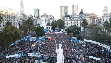 Manifestantes se concentraron frente al Congreso y la represión policial volvió a hacerse presente.