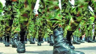 Un instructor militar, con el grado de teniente coronel, es acusado de agredir sexualmente a un conscripto