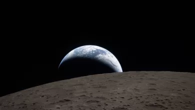 Vista de la Tierra desde la cara oculta de la luna captada por Artemis II.