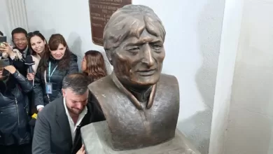 El busto de Evo Morales en la Asamblea Legislativa fue retirado, en su lugar lo pusieron el de Victor Paz Estenssoro, familiar de Rodrigo Paz