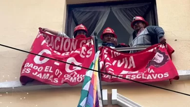 La COB realizó una toma simbólica
