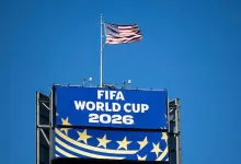 El fútbol se abre paso en un Mundial dominado por el negocio