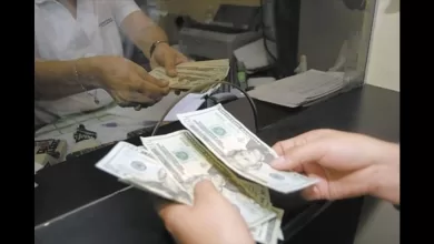 Mientras en otros países de Latinoamérica fortalecen sus monedas, Paz deprecia la moneda boliviana