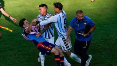 Reúnen millones de firmas para expulsar a Argentina de los Mundiales y casi rompen un récord Guinness