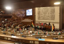 La composición de clase del legislativo sigue siendo la de una élite